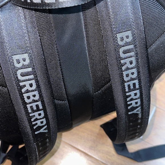 EUC HOST PICK BURBERRY BLACK  NYLON BACKPACK BAG MEDIUM. - Picture 5 of 16